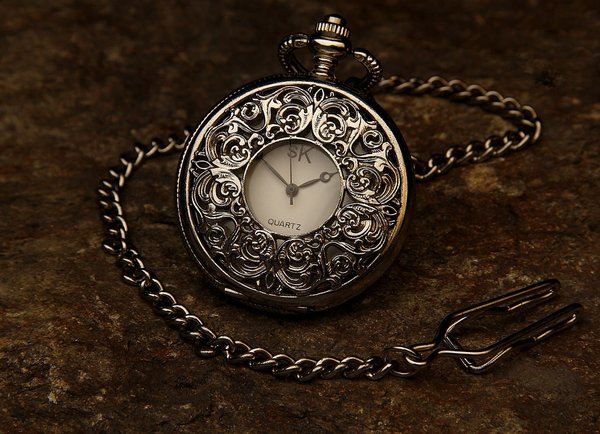Quelle est la signification des heures miroirs ?