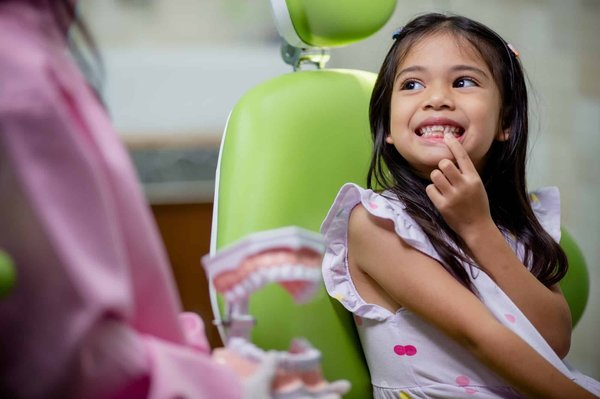 Quels sont les soins dentaires les plus courants chez un dentiste ?