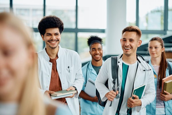 Réussir sa prépa terminale médecine : guide complet et pratique